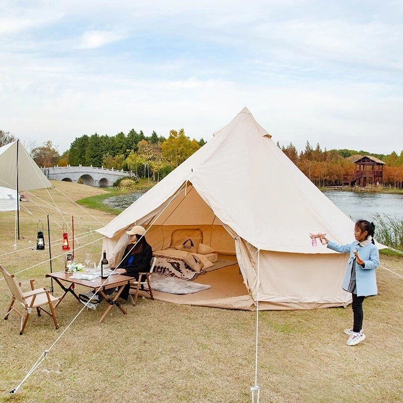 Luxury-Waterproof-Glamping-Bell-Tent-4