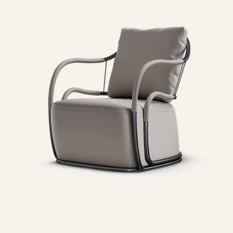 Italian-High-End-Leather-Leisure-Chair-for-Big-Villas-and-Balconies-1